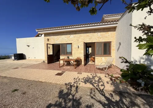 Optional studios at Villa Ampelitis, only bookable by you